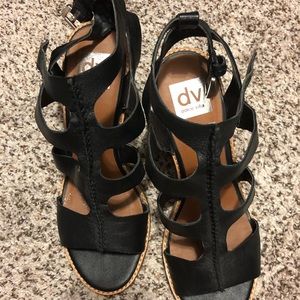 Black strappy wedges